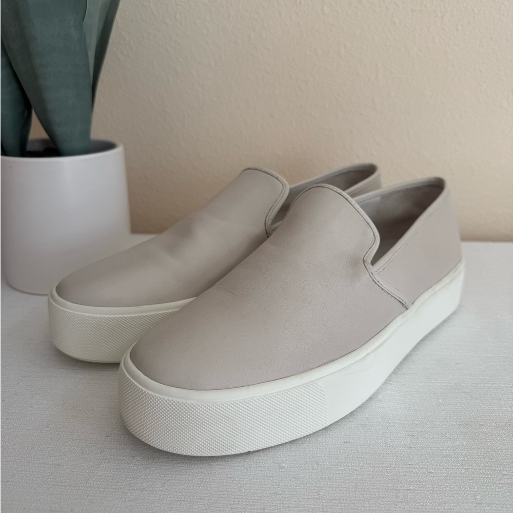 VINCE Light Gray Leather Slip-On Platform Casual
Sneakers - Picture 1 of 11